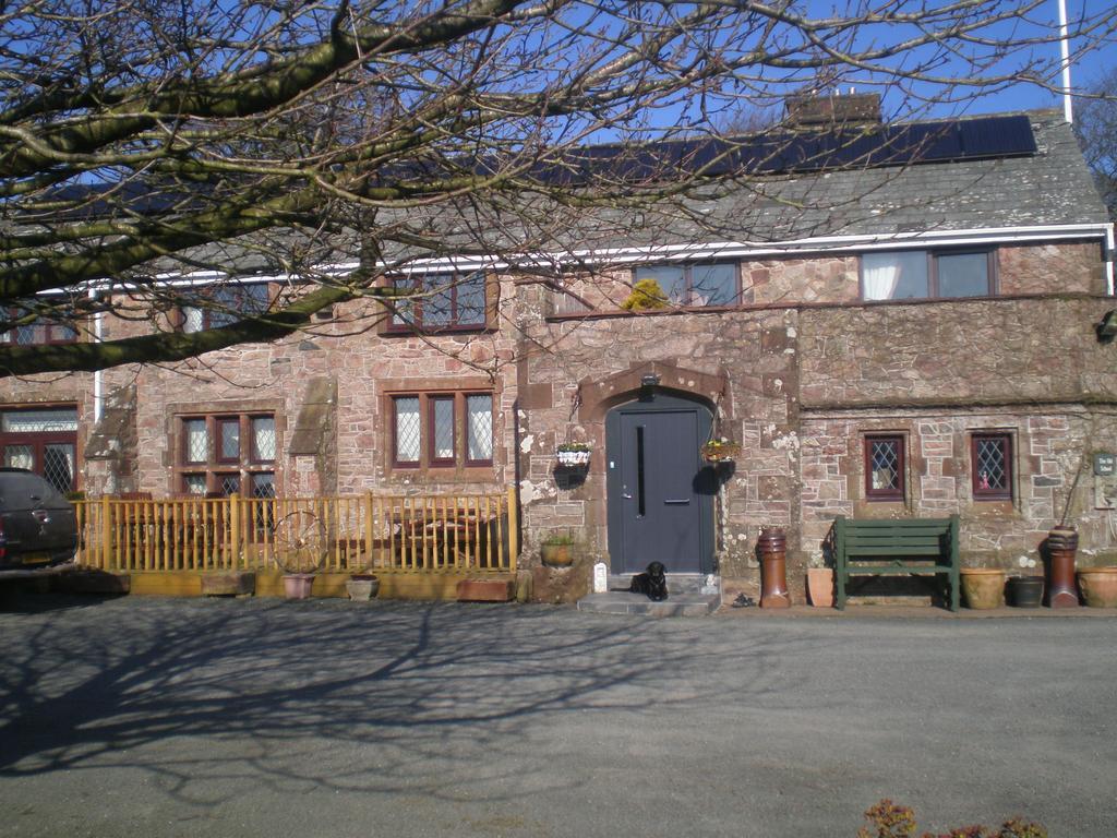 The Old School And Betty'S B&B Whitehaven Exterior foto